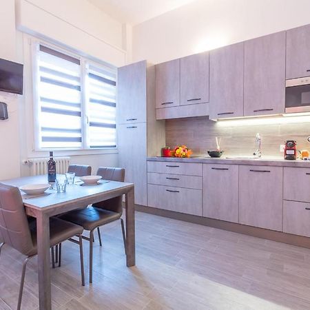 Realkasa Azzarita Flat Lejlighed Bologna Eksteriør billede